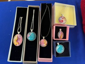 Flow art necklace pendants